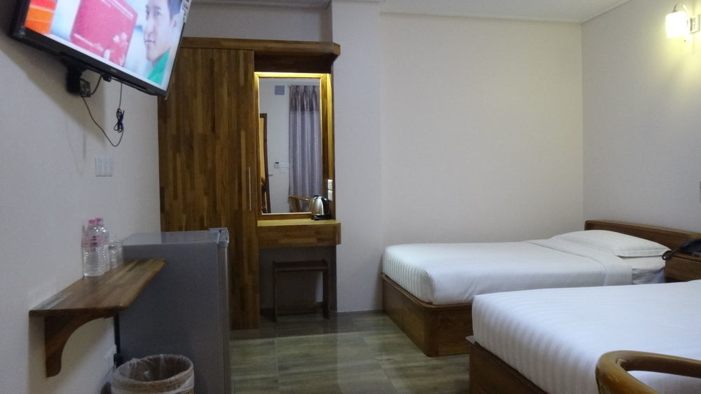 Chit Sayar Hotel Yangon Extérieur photo